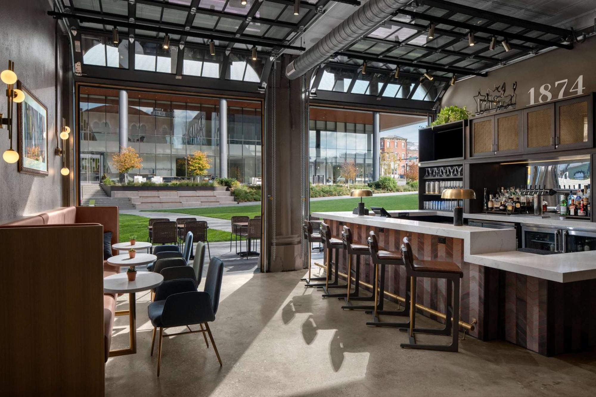 Hotel West & Main Conshohocken, Tapestry Collection Hilton Esterno foto